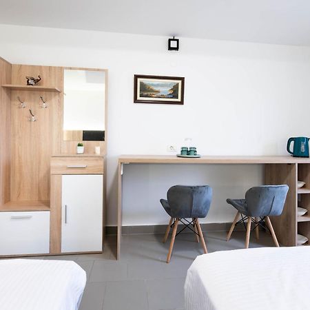 Studio Apartment Cudo Nevidjeno Karuc Zewnętrze zdjęcie