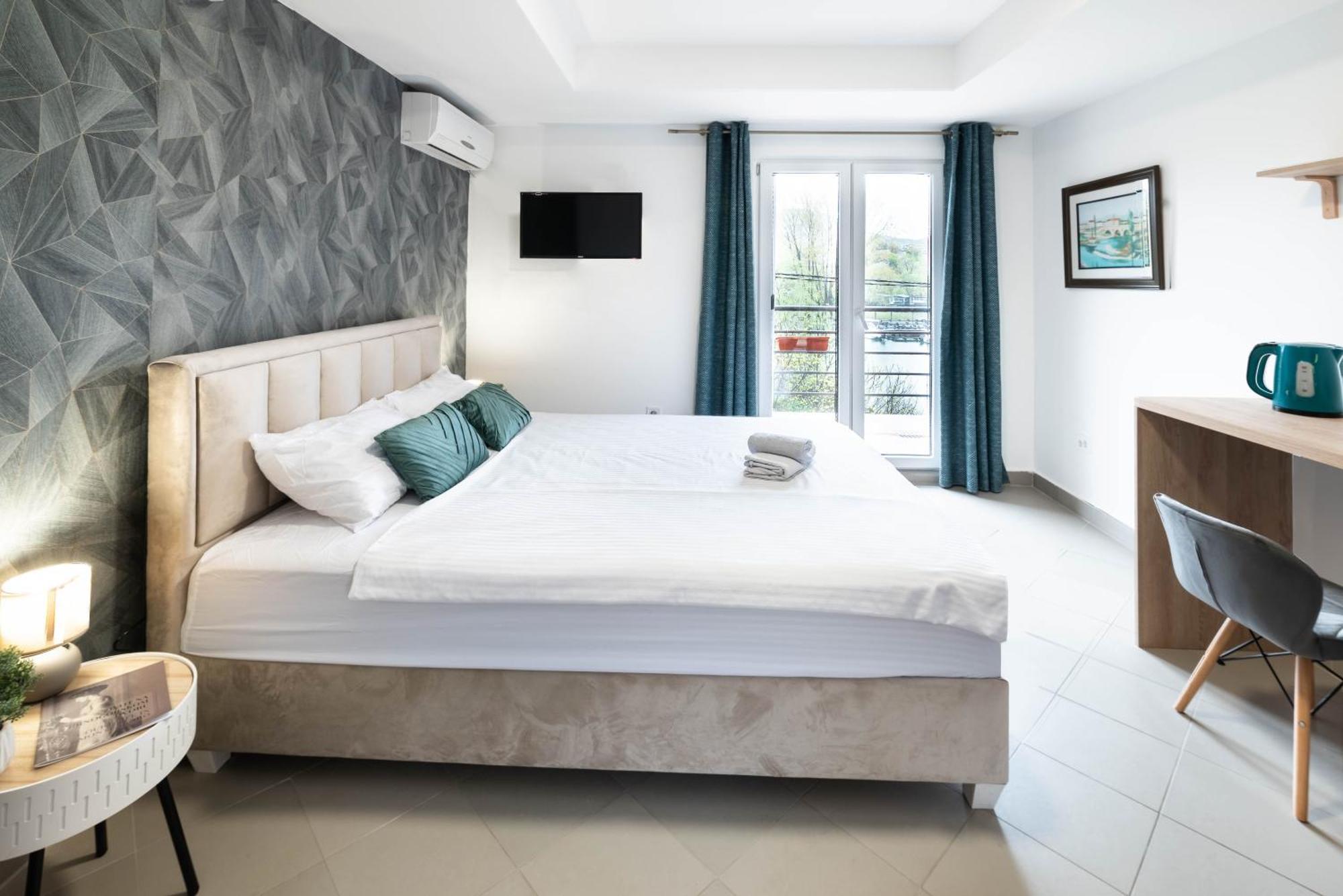 Studio Apartment Cudo Nevidjeno Karuc Zewnętrze zdjęcie