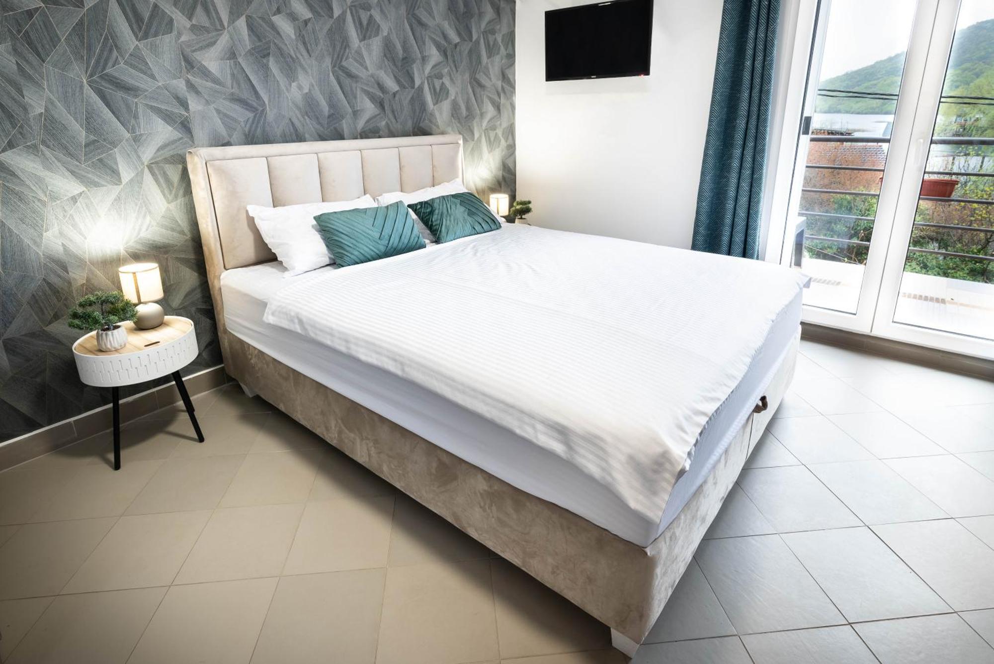 Studio Apartment Cudo Nevidjeno Karuc Zewnętrze zdjęcie
