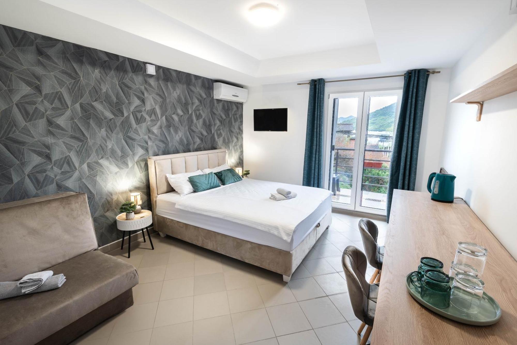 Studio Apartment Cudo Nevidjeno Karuc Zewnętrze zdjęcie