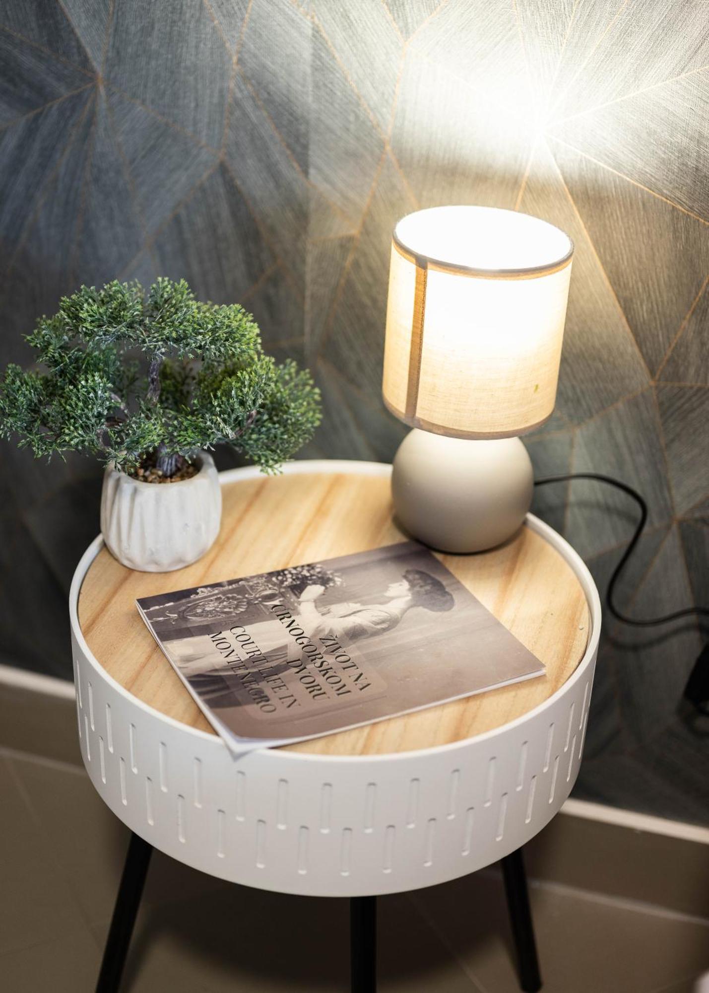Studio Apartment Cudo Nevidjeno Karuc Zewnętrze zdjęcie