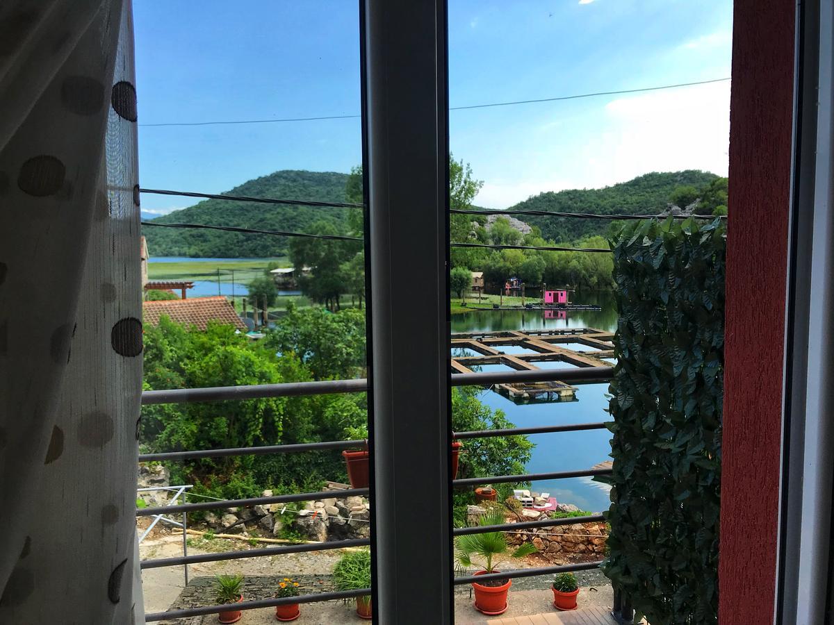 Studio Apartment Cudo Nevidjeno Karuc Zewnętrze zdjęcie